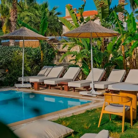 Hotel Moranka By Als 3*